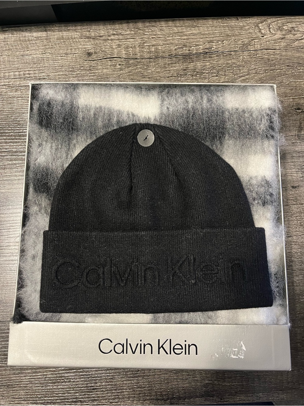 Calvin Klein Black Embroidered Logo Cuff Beanie With Scarf Box Set NWT